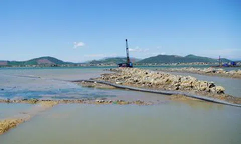 Tăng tốc dự án 350 tỷ đồng, đưa tàu cá vào nơi tránh trú trước cao điểm mưa bão