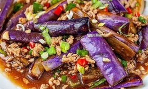 "Danh sách đen" 5 loại rau củ người tiêu hóa yếu chớ dại ăn nhiều, dạ dày không chịu nổi!