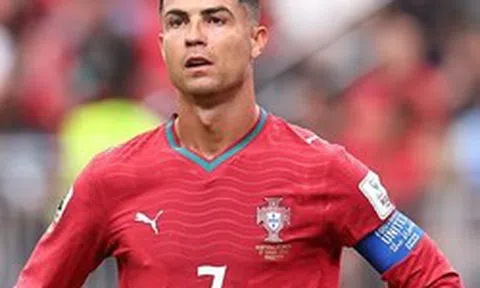 Quá áp lực với Ronaldo