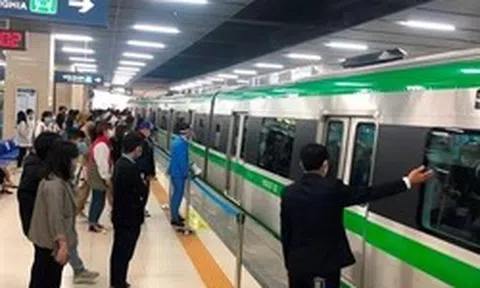 Yêu cầu làm rõ vụ hàng chục bảo vệ ga metro Hà Nội bị nợ lương kéo dài