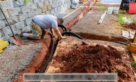 Vừa mua nhà mới, người đàn ông đào móng rồi chết lặng trước thứ nằm dưới nền đất: Giá trị hơn 20 tỷ đồng