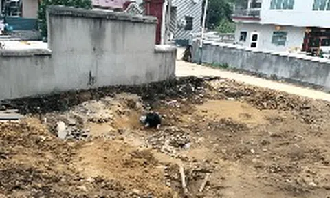 Đào móng xây nhà, phát hiện 3 “giếng cổ” chứa kho tiền nặng 5,6 tấn chôn dưới lòng đất suốt hơn 800 năm