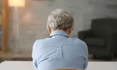 Tích lũy 20 tỷ đồng, nghỉ hưu ở tuổi 43 tưởng là "người chiến thắng cuộc đời", 5 năm sau giám đốc công nghệ Nhật Bản hối hận khắc khoải: "Có tiền mà chẳng hạnh phúc"