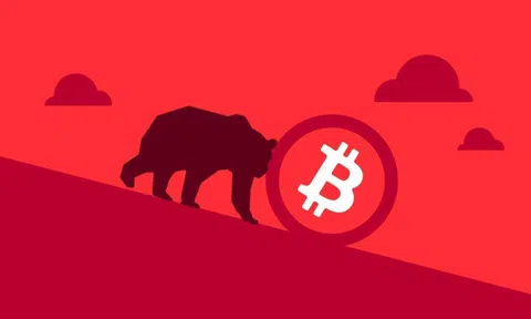 Giá Bitcoin chạm đáy gần 2 năm