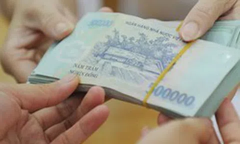 Em gái đòi trả tôi đúng 327 triệu đồng sau 10 năm, tôi cầm sổ ngân hàng mà không hiểu chuyện gì