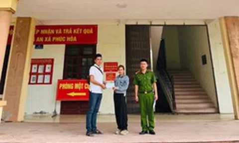 Điều tra giao dịch chuyển khoản 264.908.000 đồng từ tài khoản Techcombank sang MB, công an mời người đàn ông SN 1992 đến trụ sở làm việc