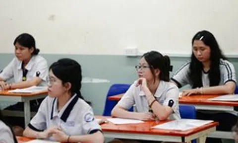 NÓNG: Chính phủ chỉ đạo rà soát toàn bộ kết quả kỳ thi tốt nghiệp THPT 2026 trên phạm vi cả nước