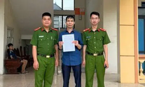Công an điều tra giao dịch với nội dung sau: Người đàn ông SN 1972 phải trình báo sau khi chuyển khoản 40 triệu đồng từ tài khoản Vietcombank