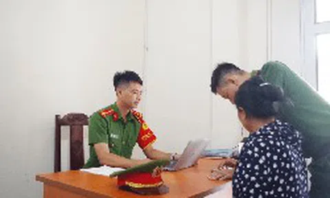 Số điện thoại lạ yêu cầu kết bạn Zalo, hướng dẫn tích hợp thông tin VNeID, người phụ nữ SN 1967 lập tức trình báo công an, bảo toàn 205 triệu đồng trong tài khoản Agribank