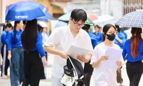 Lần đầu Bộ GD&ĐT công bố điểm sàn lĩnh vực pháp luật, mức tối thiểu 20 điểm