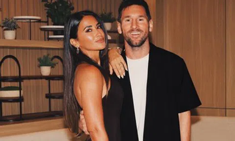 Vợ người mẫu chia sẻ khi Messi giúp Argentina thắng nghẹt thở Ai Cập ở World Cup