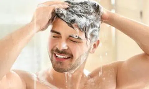 2 khu vực mà đàn ông cần lưu ý khi tắm, đừng vội đổ mọi dấu hiệu bất thường cho "thận yếu"