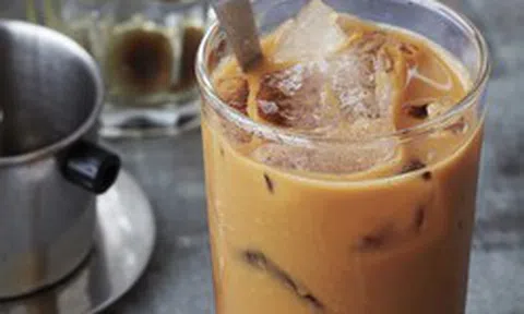 Lời khuyên cho người hay uống một cốc cà phê mỗi ngày