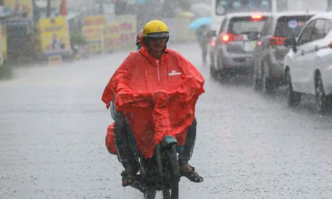 Dự báo thời tiết 12/7/2026: Miền Bắc mưa như trút nhiều ngày, bao giờ trời mới tạnh?