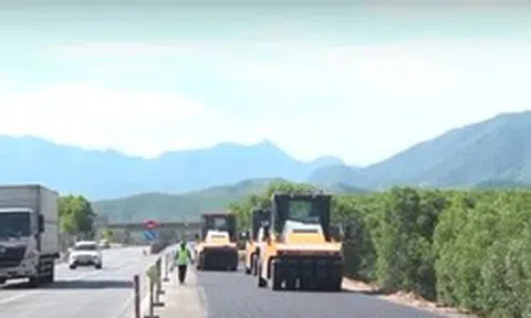 Bộ Xây dựng yêu cầu đẩy nhanh tiến độ giải ngân dự án giao thông