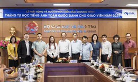Bộ Giáo dục và Đào tạo phát động “Tháng tự học tiếng Anh dành cho giáo viên toàn quốc”, thầy cô được hỗ trợ học tập bằng AI