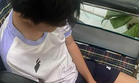 Bé trai 12 tuổi đã mắc ung thư giai đoạn cuối, bố mẹ đau lòng: "Giá như tôi không cho con ăn chúng"