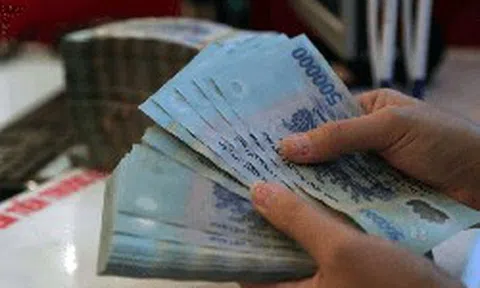 Công an điều tra giao dịch 50.000.000 đồng chuyển từ NH Agribank tới NH Vietinbank, Nguyễn Thị Kim Thoa SN 1986 được mời tới làm việc