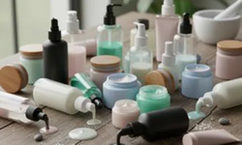 Danh sách 5 mỹ phẩm bất ngờ bị thu hồi trên toàn quốc, người dùng cần lưu ý