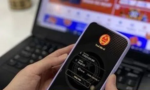 "Bỗng dưng" thành chủ doanh nghiệp nợ thuế, bị tạm hoãn xuất cảnh