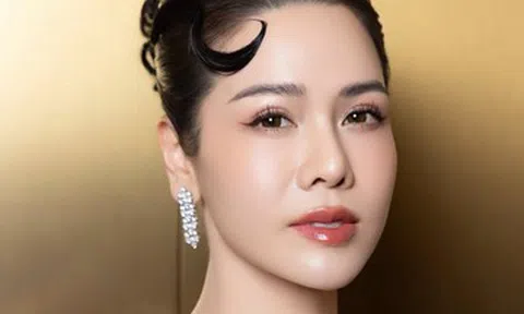 NSND Lê Khanh 'quậy' chưa từng thấy, Nhật Kim Anh quyến rũ ở tuổi 41