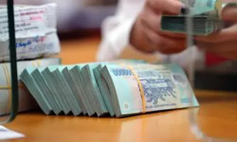 Bố mẹ chồng rút bảo hiểm nhân thọ được hơn 500 triệu, chưa kịp gửi ngân hàng thì chị chồng đã xuất hiện: Thái độ khiến người nhà lạnh lòng