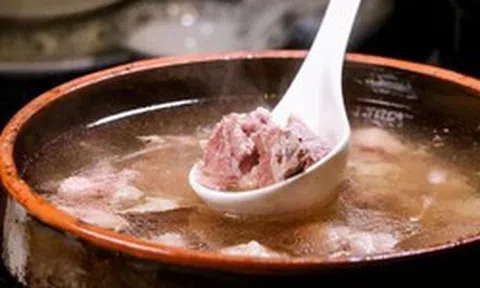 3 thói quen khi ninh xương cần bỏ ngay
