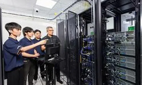 1 ngành học đang "khát" hơn 600.000 nhân lực: AI càng phát triển càng cần người, được săn đón ngay trên ghế nhà trường, lương lên đến 200 triệu đồng/tháng