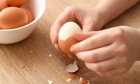 Chuyên gia tim mạch chỉ ra sai lầm tai hại khi kiêng trứng phòng bệnh
