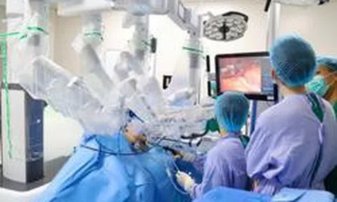Đau lưng đi khám, người đàn ông phát hiện ung thư thận