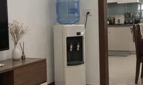 Vì sao ngày càng nhiều gia đình không còn dùng cây nước nóng lạnh? 1 thiết bị gọn hơn đang dần trở thành xu hướng mới