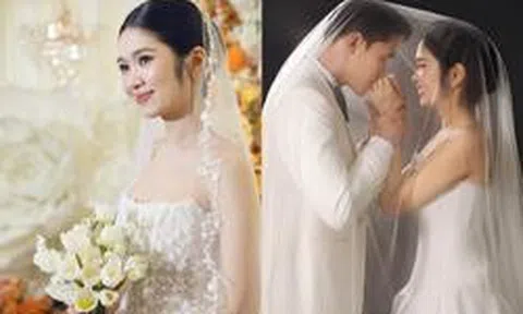 Trung vệ điển trai nhất nhì Việt Nam bất ngờ tung ảnh cưới hotgirl Ngân hàng, cô dâu xinh như mộng gây sốt