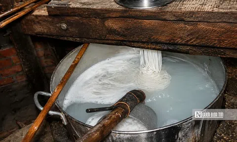 Theo chân những người giữ lửa nghề làm bánh canh Trảng Bàng