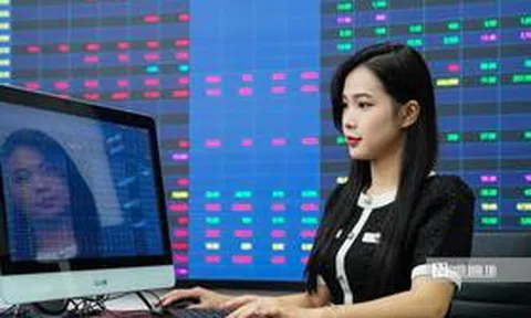 Kỳ vọng VN-Index chinh phục mốc 1.800 điểm, cảnh báo không mua đuổi