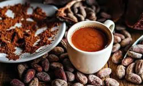 Ăn hàng trăm bát mì vẫn giữ dáng thon gọn, người phụ nữ Nhật Bản tiết lộ bí mật đốt mỡ là loại đồ uống bán đầy ở Việt Nam