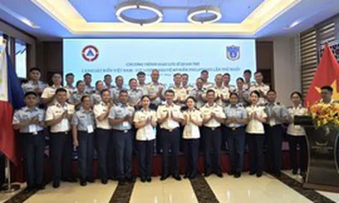 Cảnh sát biển Việt Nam và Lực lượng Bảo vệ bờ biển Philippines giao lưu sĩ quan trẻ lần I