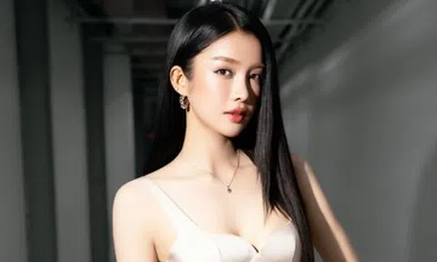 Nhan sắc đời thực của cô giáo dạy Hoá đang gây sốt phim giờ vàng VTV