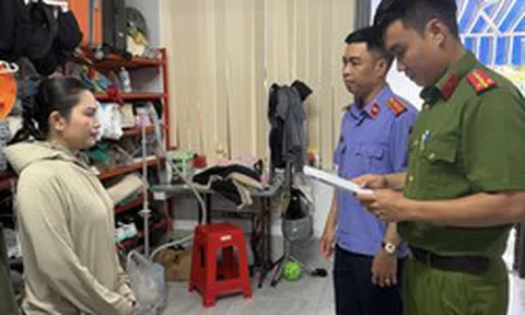 Ra quyết định khởi tố chủ hộ kinh doanh Huỳnh Hạ Thi SN 1995