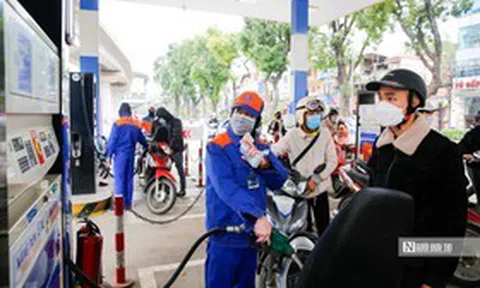 Giá xăng dầu đồng loạt tăng