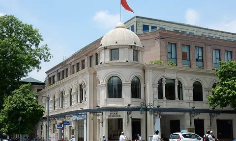Công ty mẹ HoSE và HNX lãi đậm