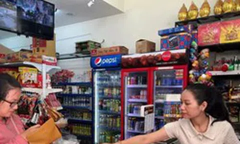 Hộ kinh doanh 'dễ tổn thương nhất' trong nền kinh tế