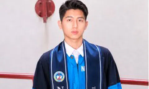 Choáng ngợp 'profile' của thủ khoa Kinh tế Quốc dân: GPA 4.0, bài báo quốc tế