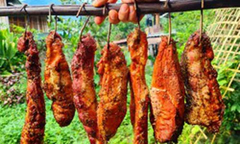 Thịt gác bếp có còn dinh dưỡng? 3 điều cần đặc biệt lưu ý khi ăn