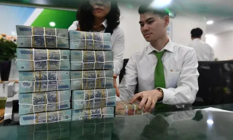 12 ngân hàng tung gói tín dụng 408.000 tỷ thúc tăng trưởng 2 con số