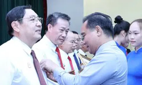 Chủ tịch TPHCM nói về mục tiêu thu ngân sách một triệu tỷ đồng