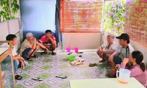 Bắt quả tang Trần Thị Loan SN 1977 cùng nhiều người khác liên quan đến số tiền 2.850.000 đồng