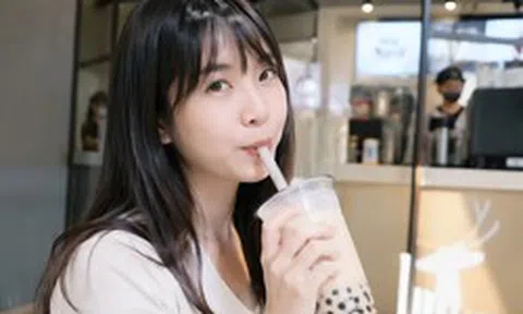 Uống trà sữa, cà phê kiểu này chẳng khác nào "bào mòn" răng: Nha sĩ cảnh báo có người sâu răng nặng, phải điều trị suốt 6 tháng