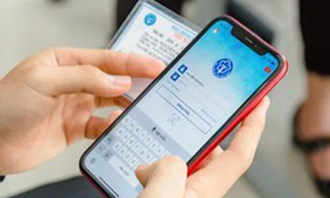 Cách tích hợp thẻ BHYT của con lên VssID: Đi khám bệnh không cần mang thẻ giấy
