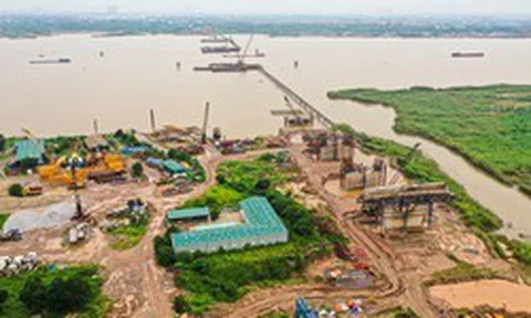 Toàn cảnh cầu dây văng hơn 7.300 tỷ đồng ở Hà Nội sau gần 10 tháng thi công