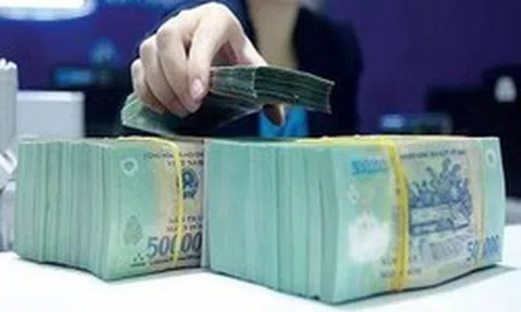 Công an phối hợp với ngân hàng xác minh giao dịch chuyển khoản 13.200.000 đồng của Hán Quang Dung SN 1980